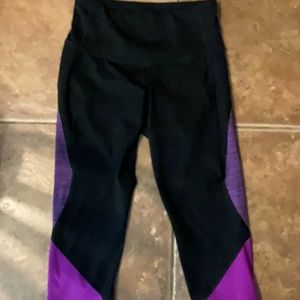 Old navy active Capri leggings